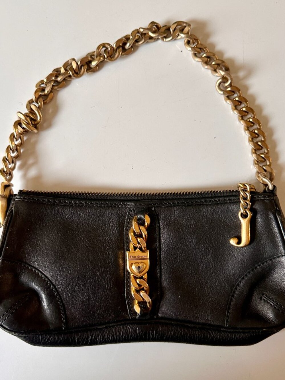 Vintage Y2K Juicy Couture Black Leather Heart Lock Baguette Bag